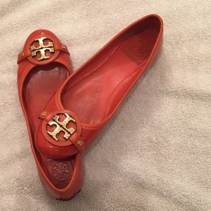 Tory Burch ballet flat in  the original box.